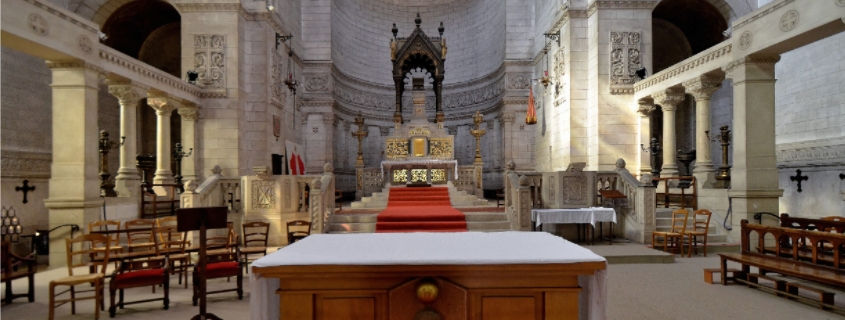 Intérieur de la Basilique Saint Martin de Tours