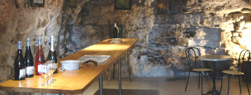 Caves du Père Auguste, Caves du Père Auguste Civray-de-Touraine, visite domaine amboise, dégustation vin amboise, caves tuffeau amboise vigneron