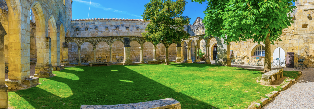 Le cloitre des cordeliers